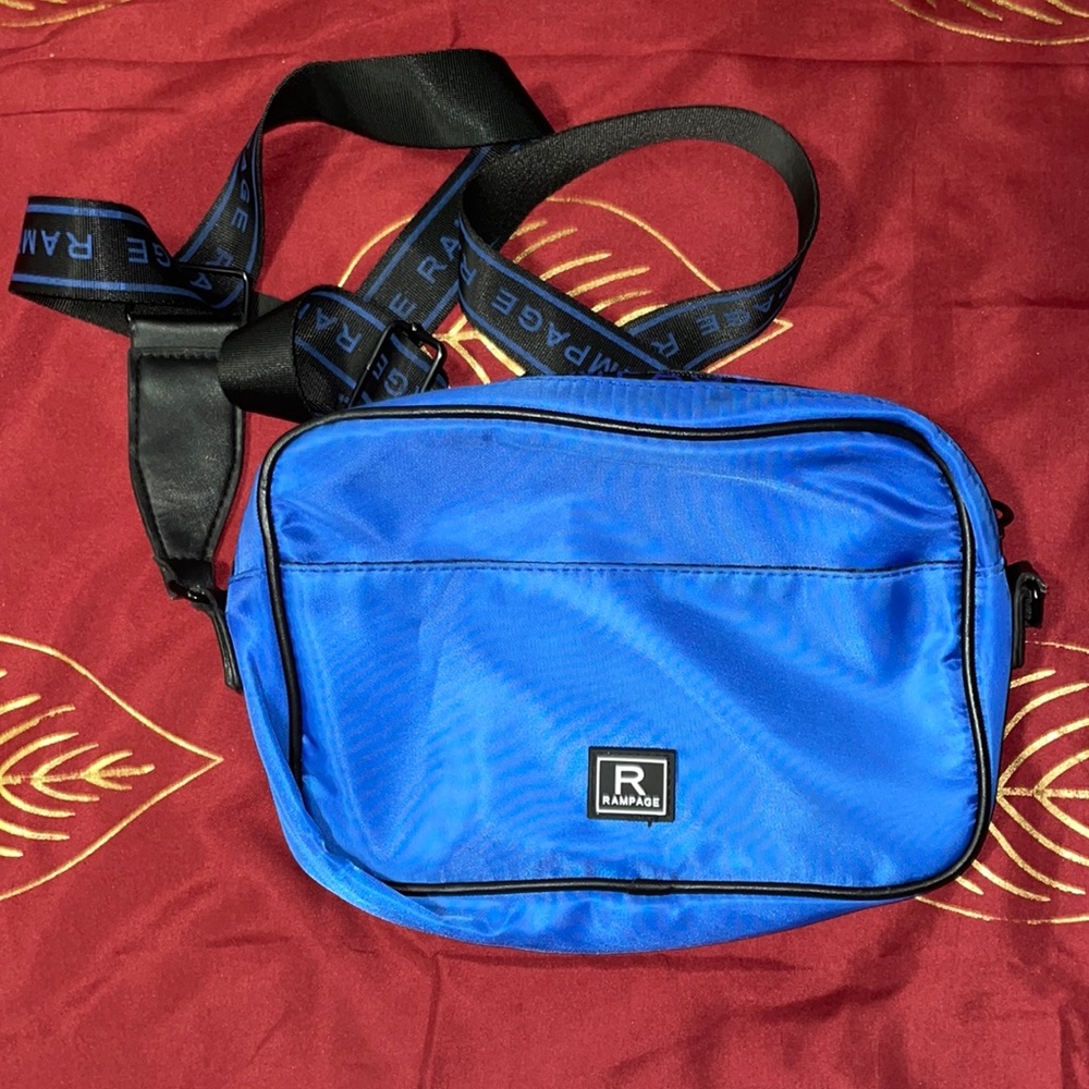 Rampage Shoulder bag